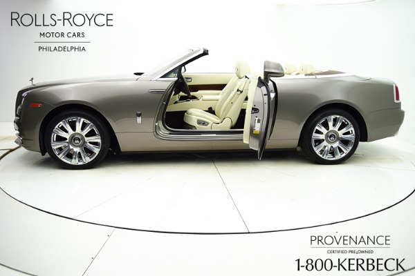 Used 2017 Rolls-Royce Dawn for sale $285,000 at F.C. Kerbeck Aston Martin in Palmyra NJ 08065 4